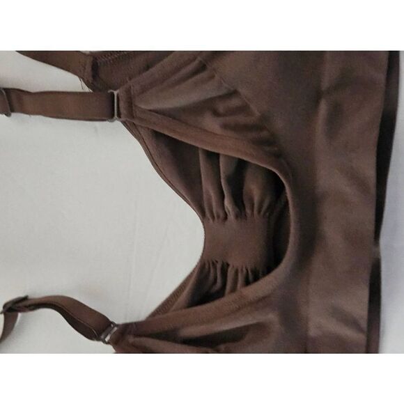 Skims Sculpting bra Nwot - Picture 7 of 8